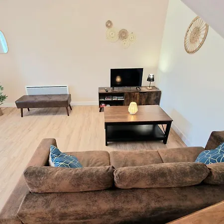 La Maison Rouge Du Belvédère